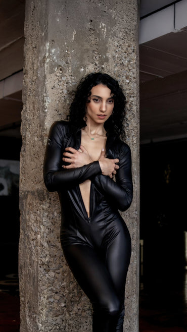 2pc Alluring Assassin Costume