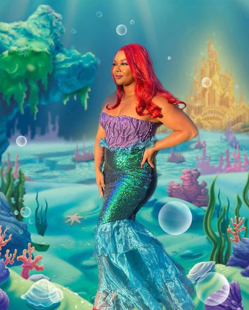 Women's mermaid costume, sequin skirt and tiara