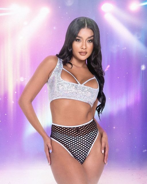High-Waisted Fishnet Shorts